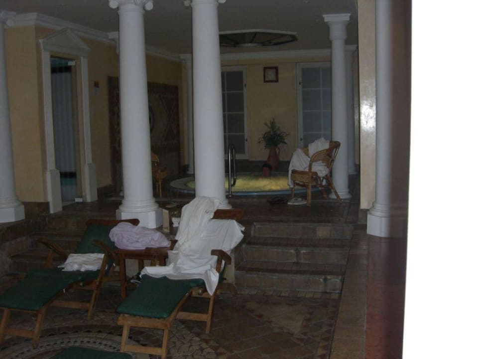 Spa Bereich eines 5 Sterne Hotels Grandhotel Pupp