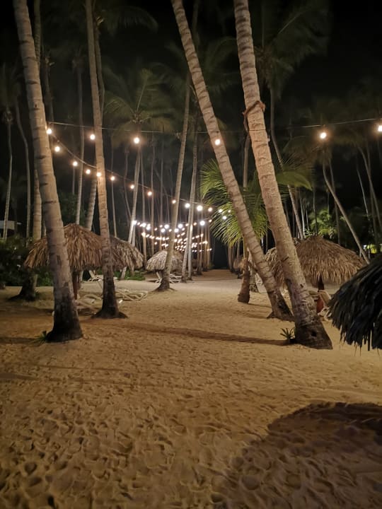 Strand Bahia Principe Luxury Bouganville