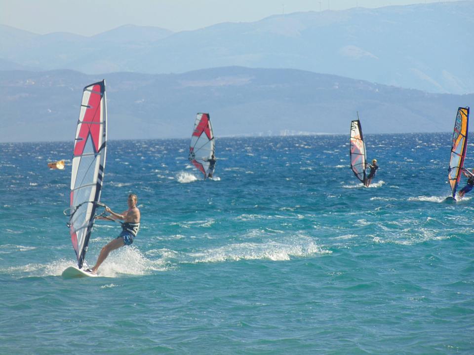 Windsurfing Bayside Apartments