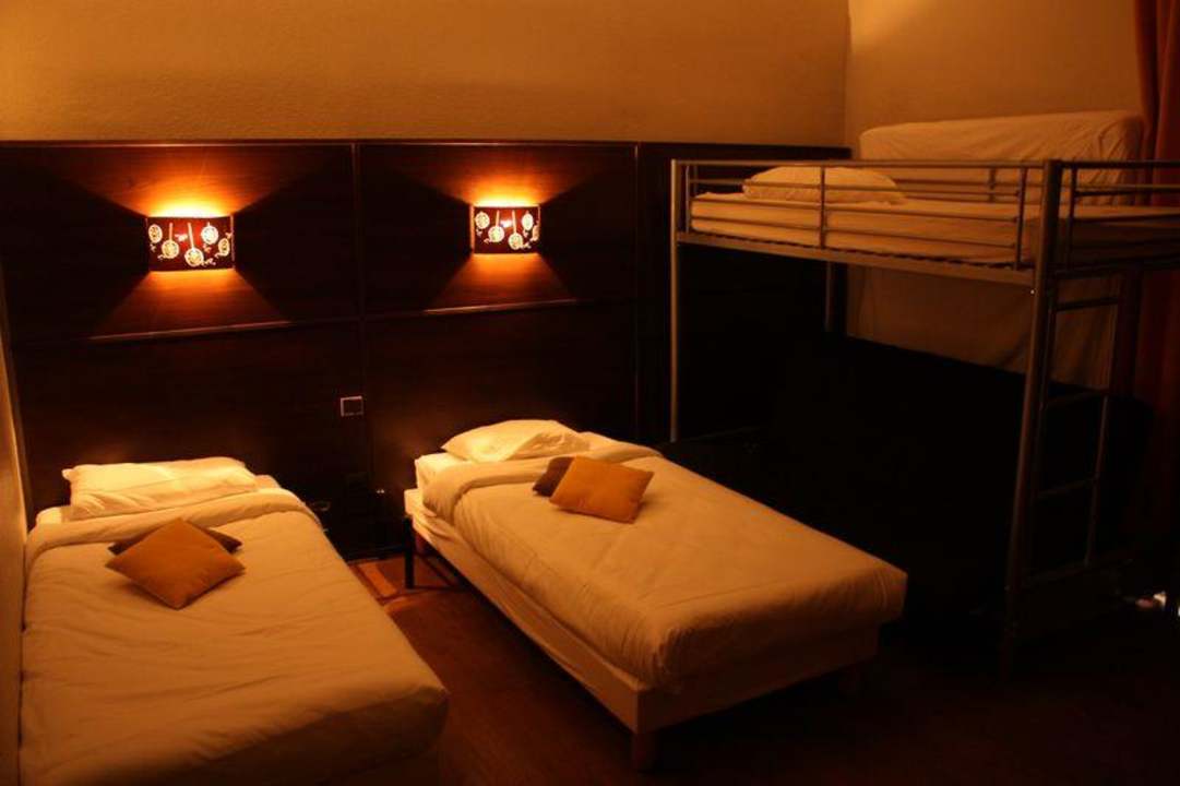 Chambre Famille Hotel Des Ambassadeurs