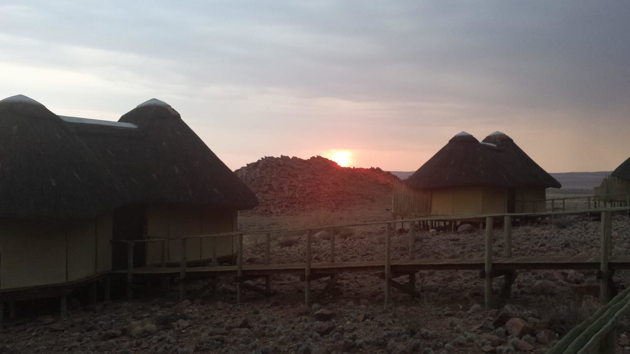 Sonnenuntergang Hotel Sossus Dune Lodge