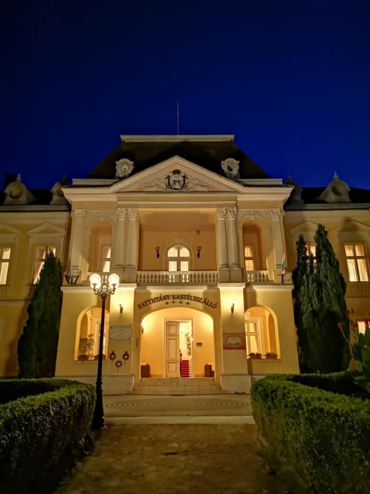 Außenansicht Batthyany Schlosshotel