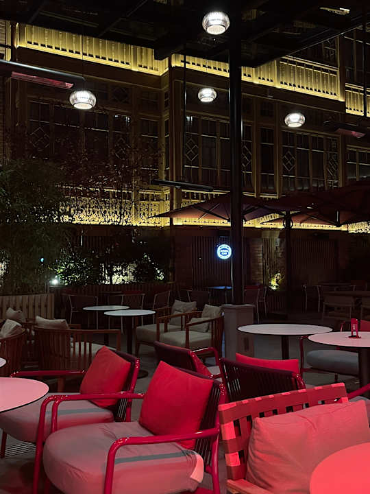 Gastro Radisson RED Tbilisi