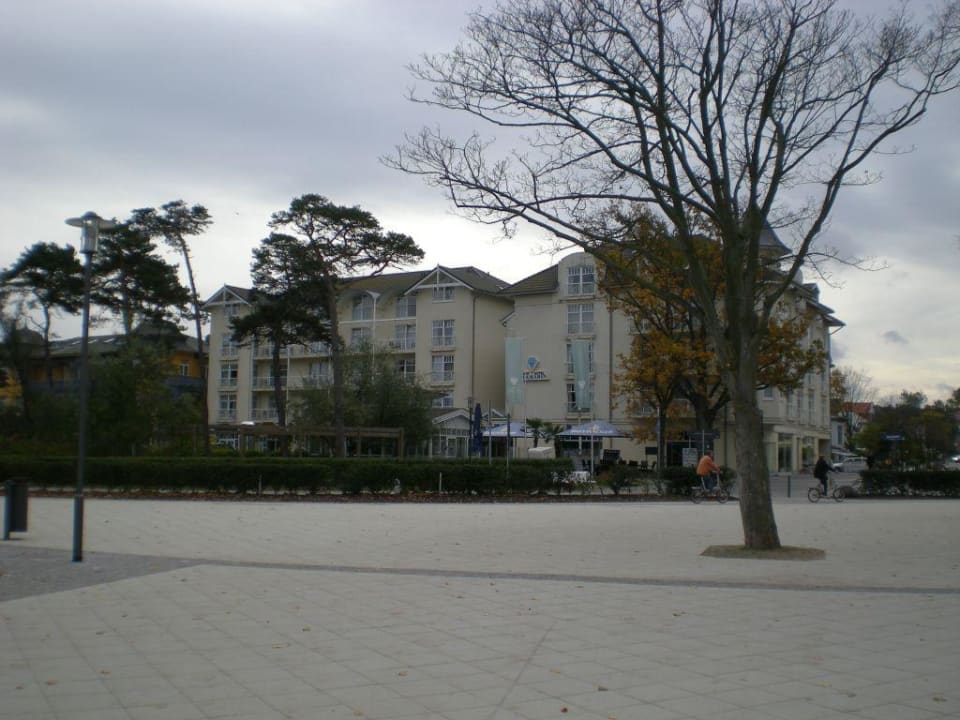 Ansicht von der Strandpromenade Hotel Aquamarin