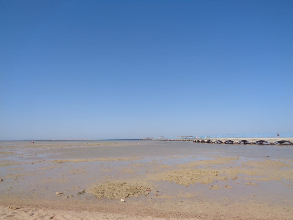 Strand Hotel Titanic Palace