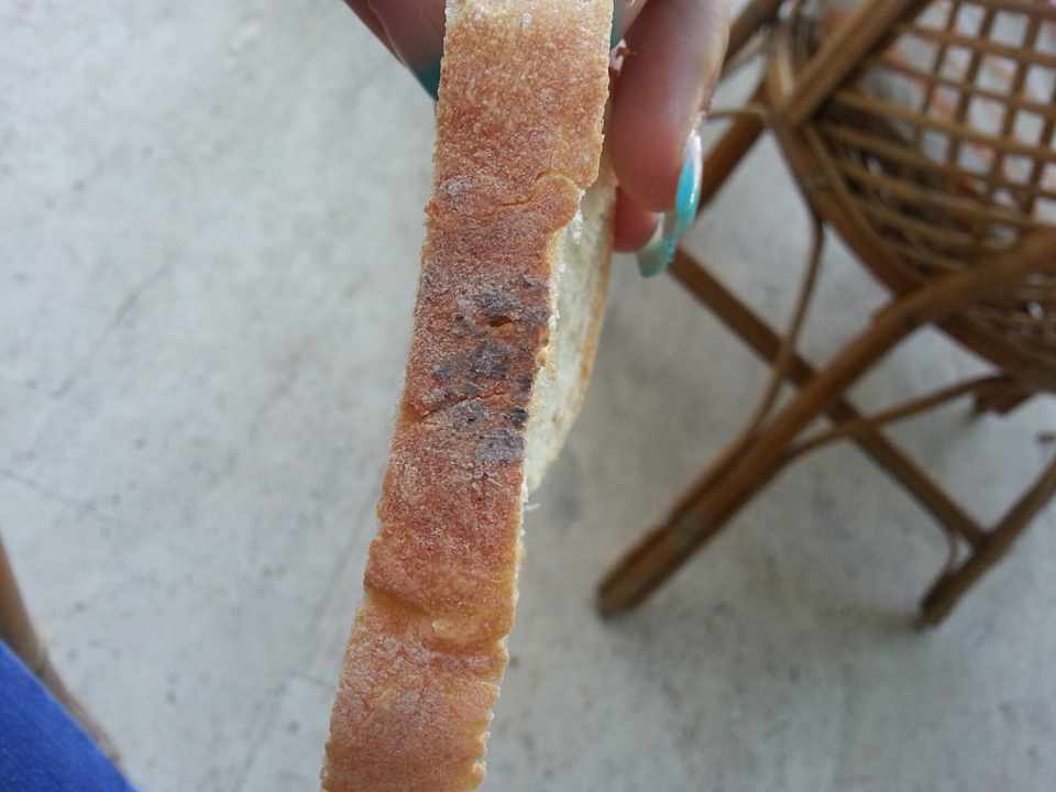 Kein Wunder das man magenprpbleme bekommt  Semoris Hotel