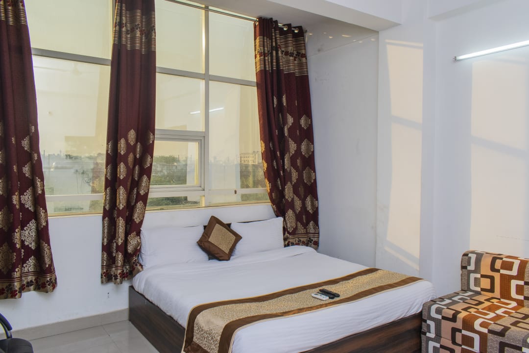 Zimmer The Radiance Suites & Apartments