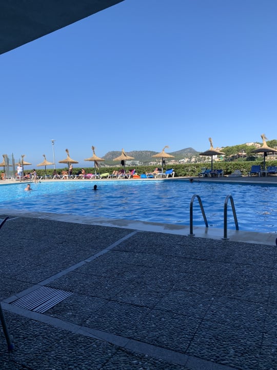 Pool Hotel Vibra Beverly Playa