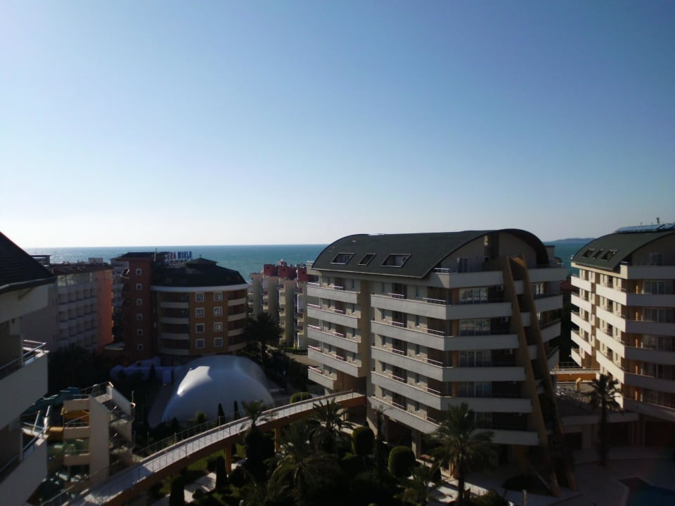 5. Etage Pool-/Strandseite Alaiye Resort & Spa