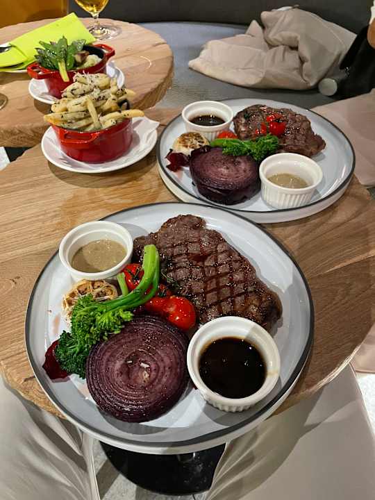 Gastro Dusit Thani Laguna Singapore