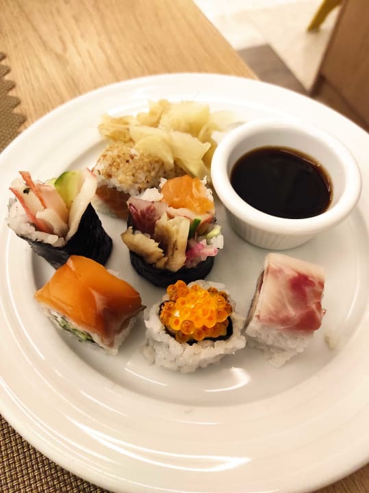 Gastro Acanthus Cennet Barut Collection