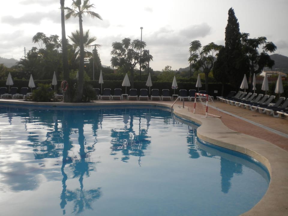 Pool Aparthotel Ciudad Laurel