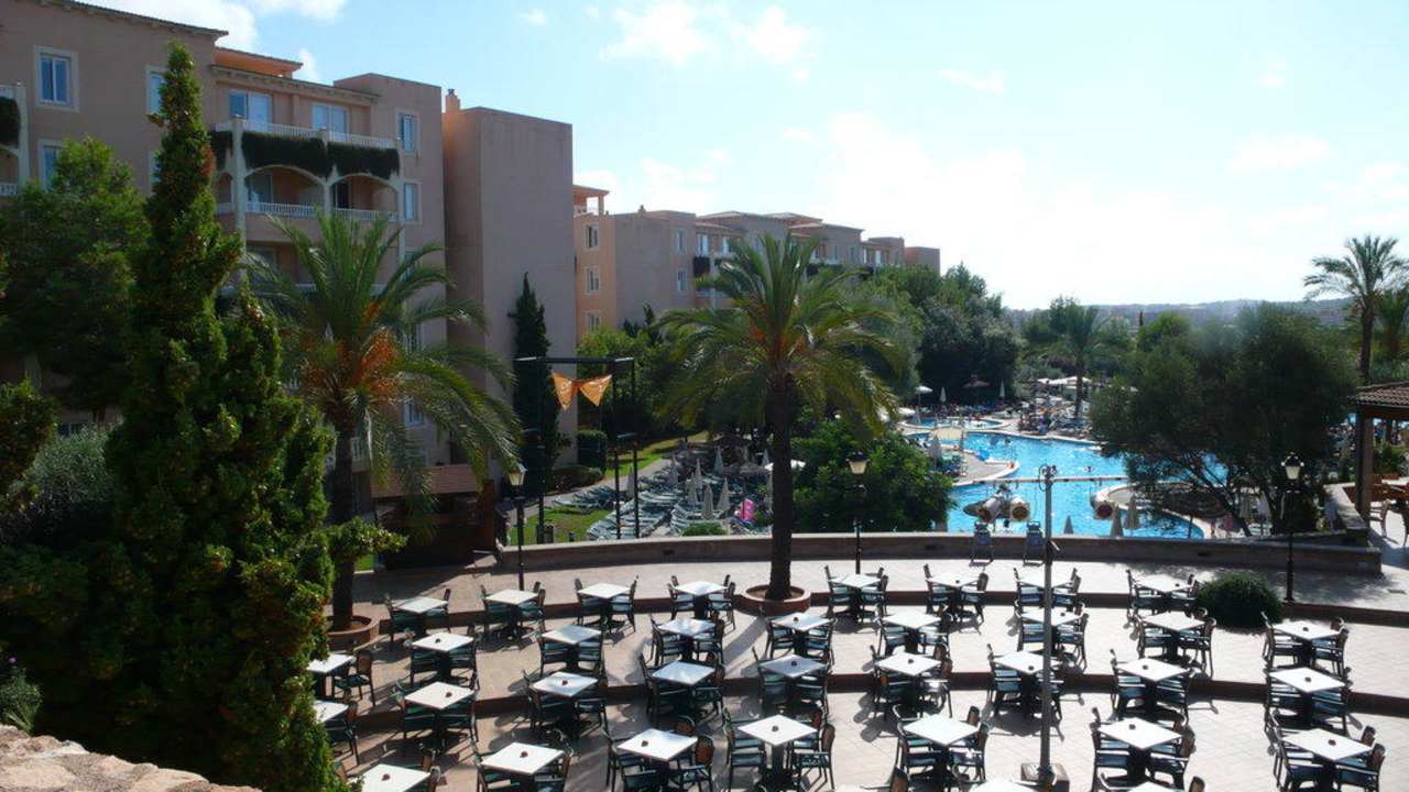 Vom Empfangsgebäude Holiday Village Majorca