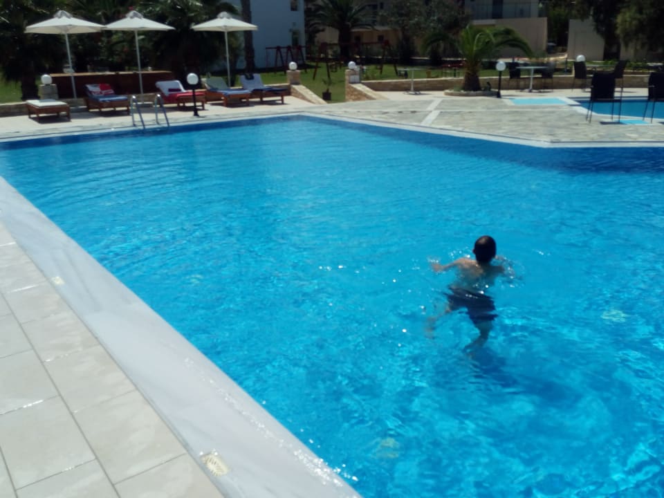 Pool HARPIN Happy Days Beach Hotel