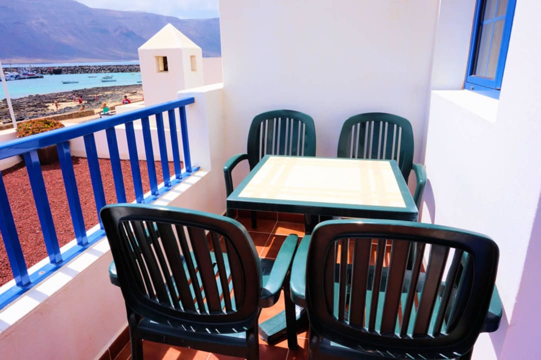 Blick aus dem Wohnzimmer Apartments Evita Beach