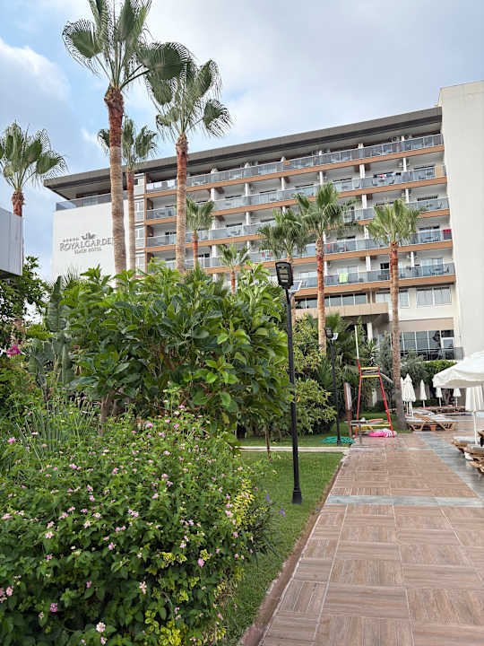 Außenansicht Hotel Royal Garden Beach