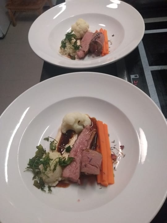 Gastro Kavaliershaus Suitehotel am Finckener See