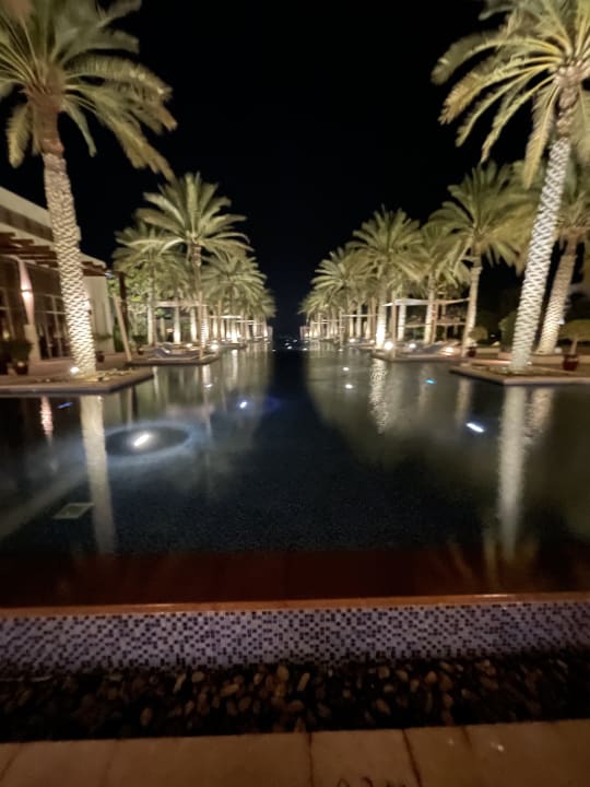 Pool Park Hyatt Abu Dhabi Hotel and Villas
