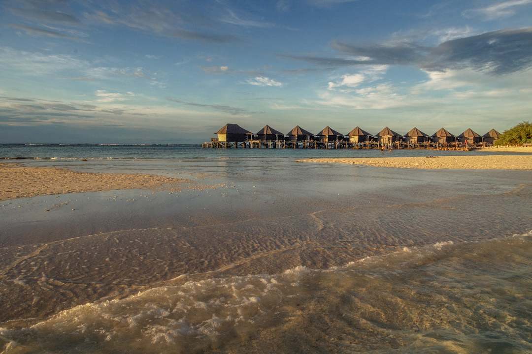 Strand Kuredu Island Resort & Spa