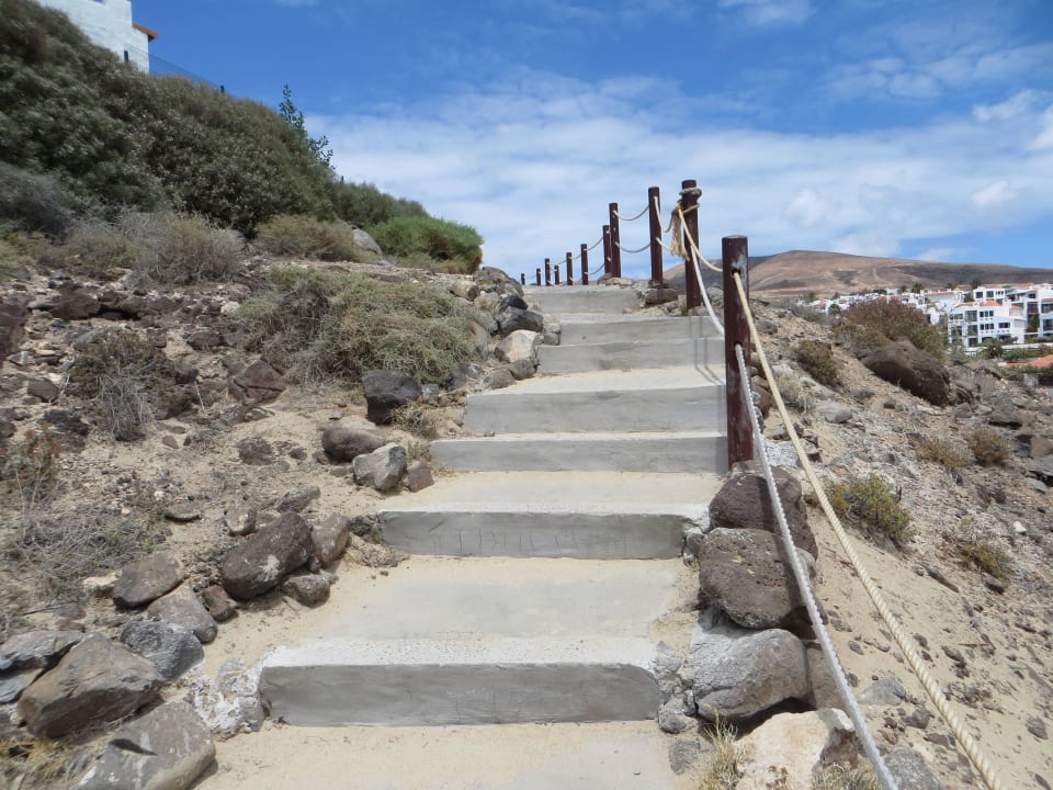 Weg von der Privat Lodge zum Strand TUI MAGIC LIFE Fuerteventura