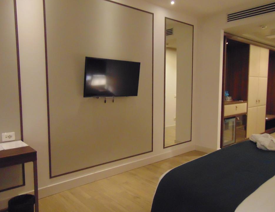 Zimmer Mercure Almaty City Center