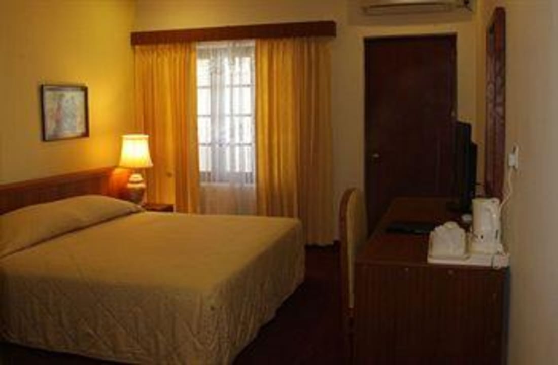 Nasandhura Palace Hotel Nasandhura Palace Hotel