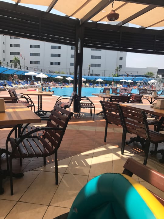 Restaurant Cenger Beach Resort & Spa
