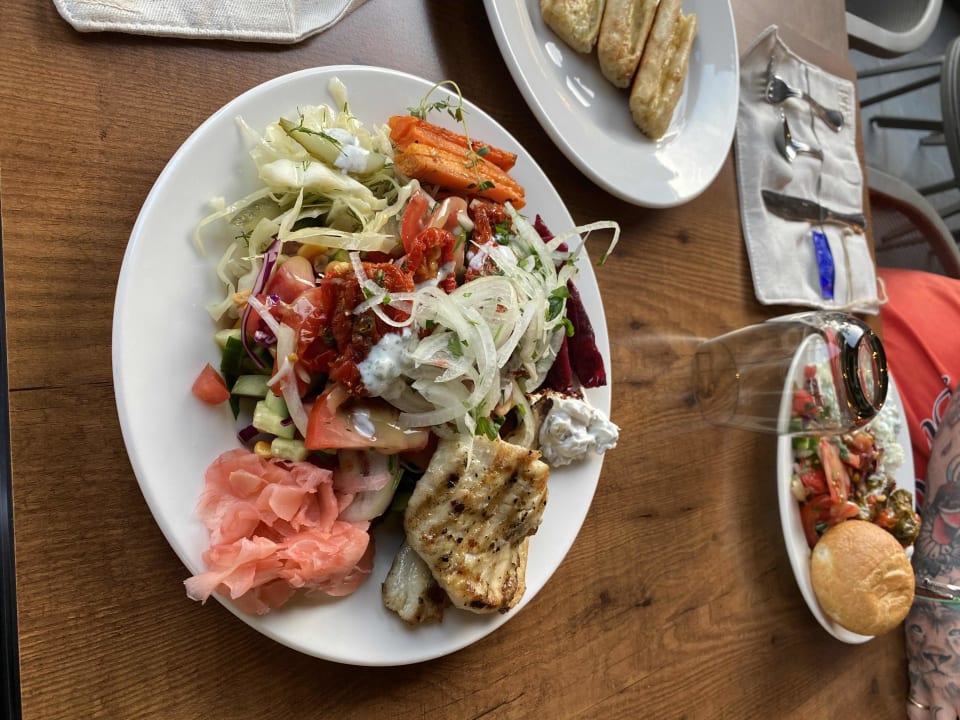 Gastro Liu Resorts