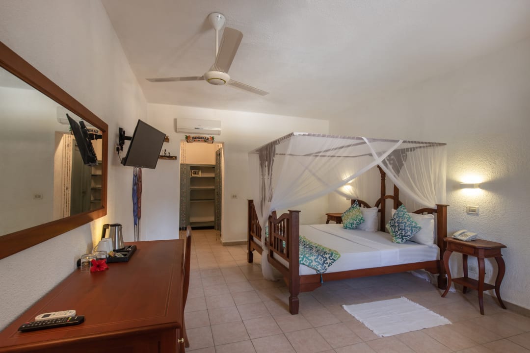 Zimmer Hotel Kiwengwa Beach Resort