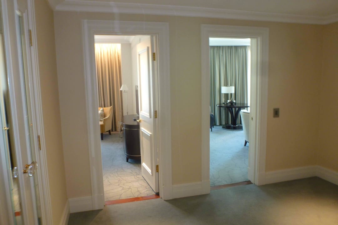 Eingang Hotel The Langham Sydney