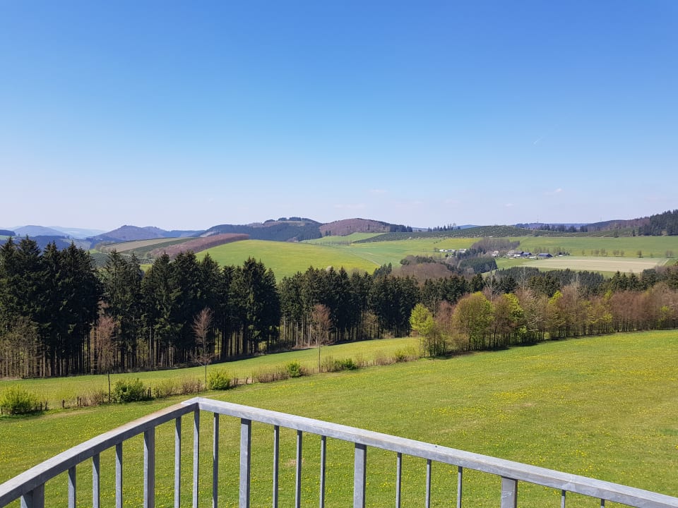 Ausblick Berghotel Hoher Knochen