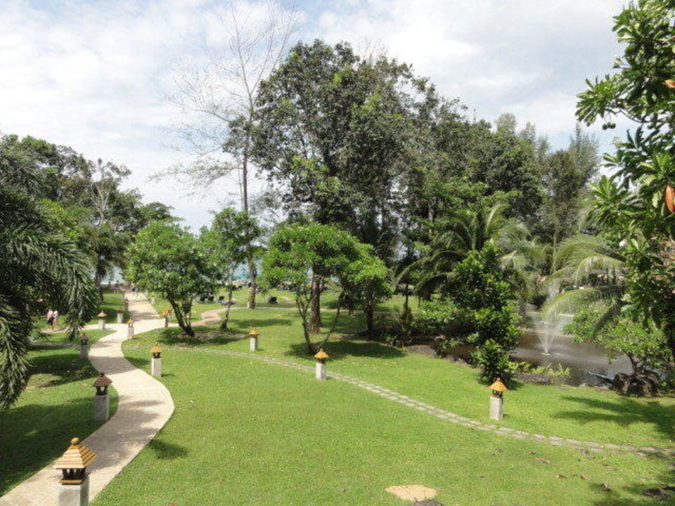 Blick in den Garten  Khao Lak Merlin Resort