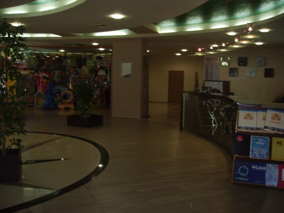 Rezeption / Mini-Shop Hotel Atlas