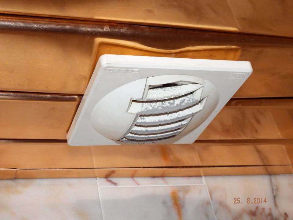 Lüftung im Bad  B4 Nice Plaza