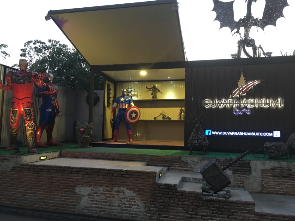 Außenansicht Suvarnabhumi Suite Hotel