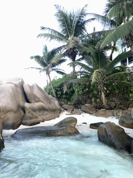 Strand Hotel Patatran Village