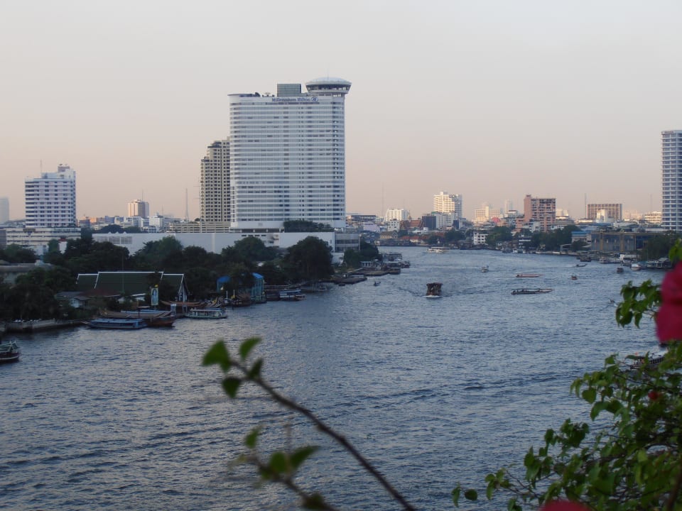 Vom Balkon 9. Stock Krungthep Flügel Shangri-La Hotel, Bangkok