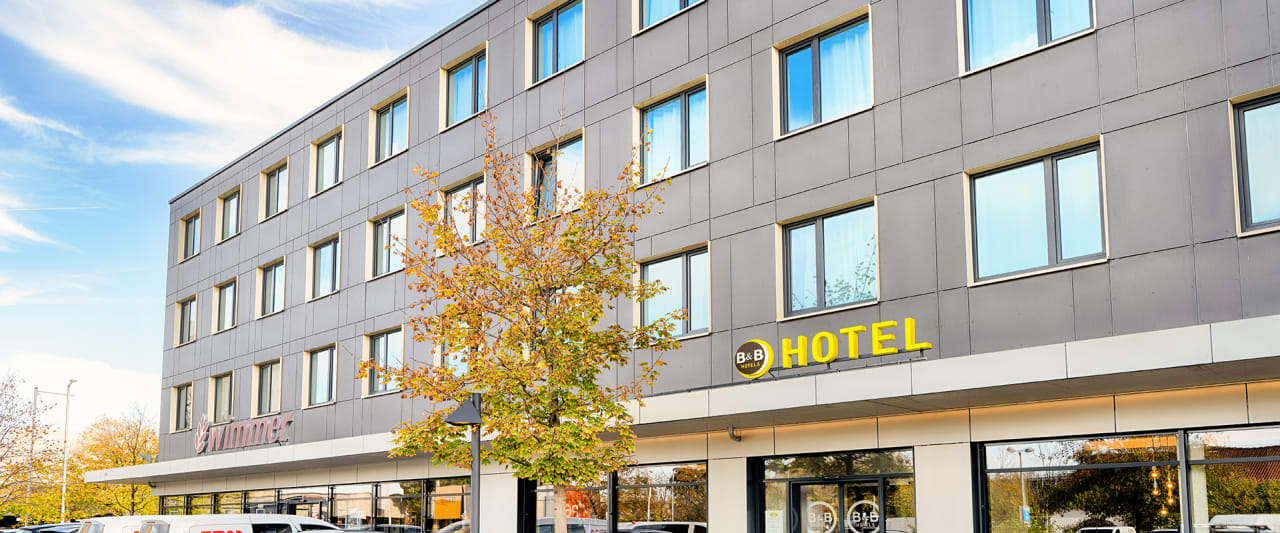 Außenansicht B&B Hotel München-Olympiapark