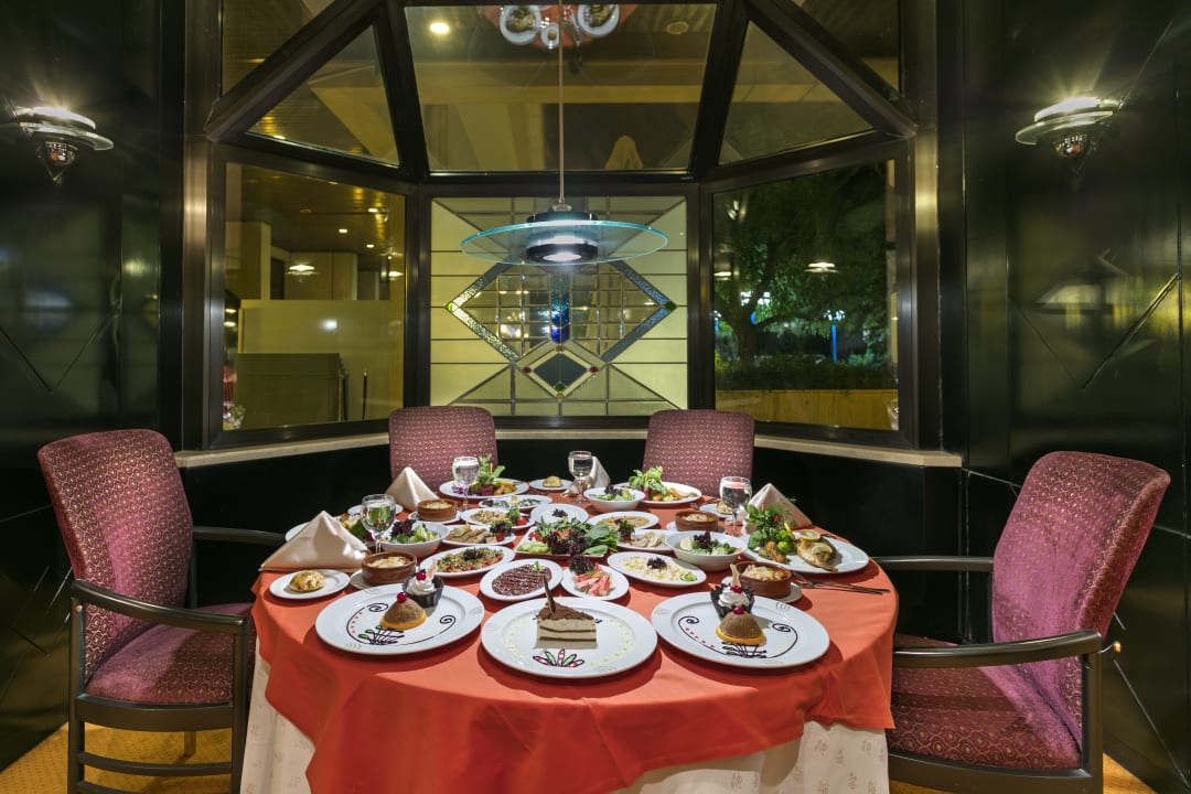 Gastro Hotel Özkaymak Falez