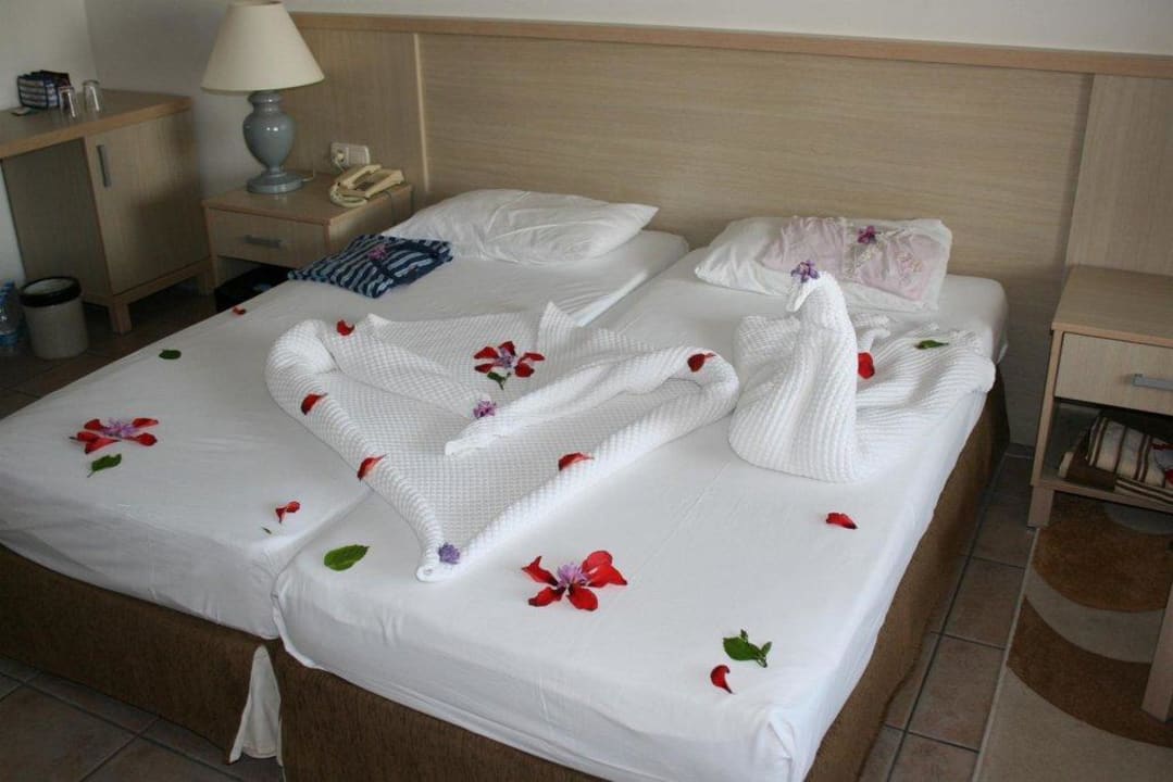 Liebevolle Deko in unserem Zimmer Süral Saray Hotel