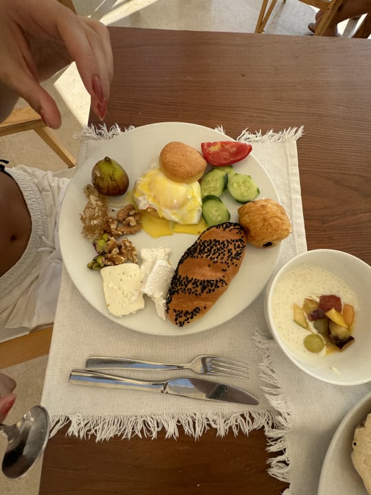 Gastro Serry Beach Resort