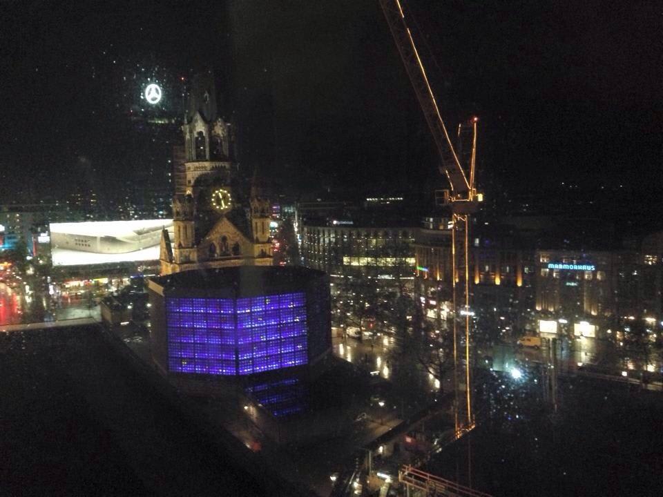 Ausblick bei Nacht Waldorf Astoria Berlin