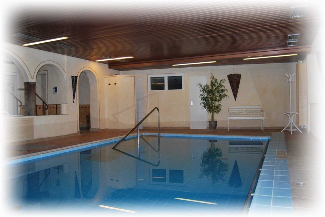 Swimmingpool Wellnesshotel Urihof