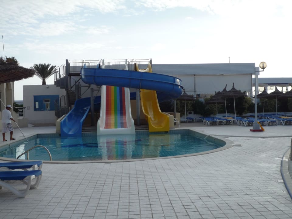 Kinderpool mit Rutschen El Mehdi Beach Resort