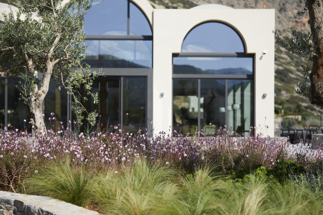 Gartenanlage Cayo Exclusive Resort & Spa