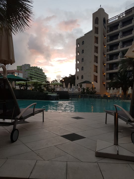 Pool Seaside Hotel Sandy Beach