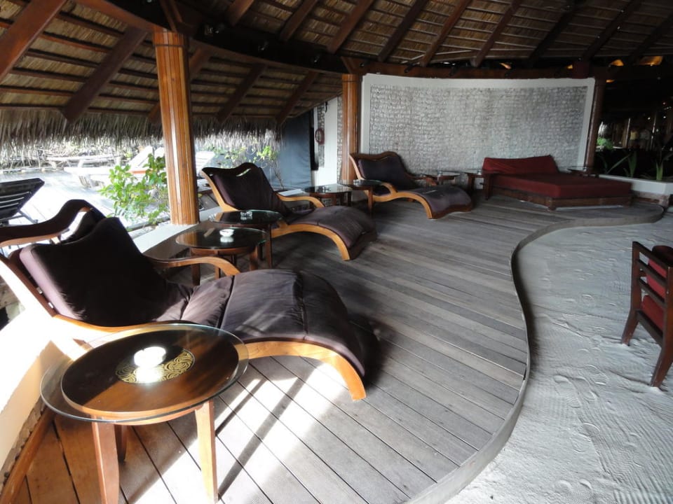 Babuna Bar Kuredu  Kuredu Island Resort & Spa