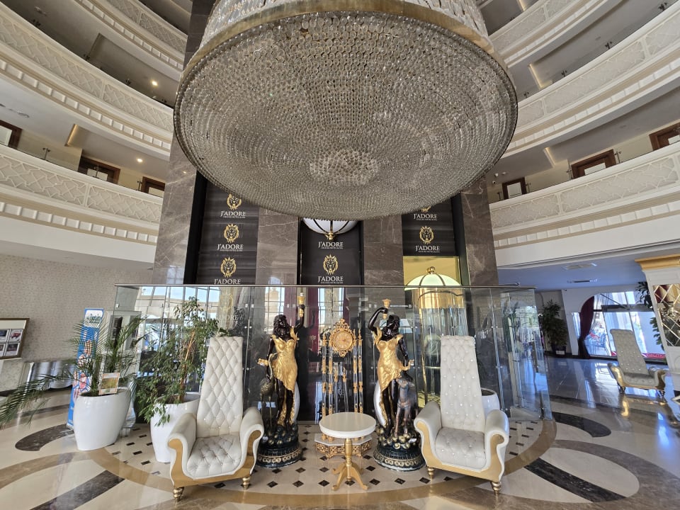 Gastro J'adore Deluxe Hotel & Spa