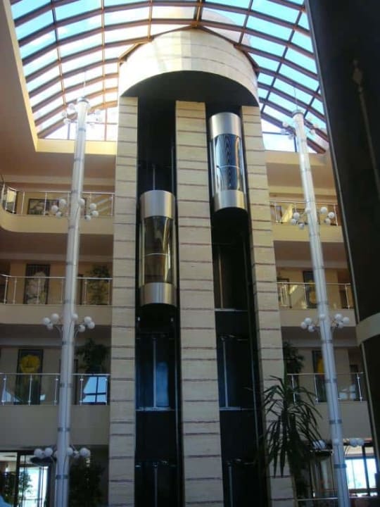 Lobby Hotel Grand Side