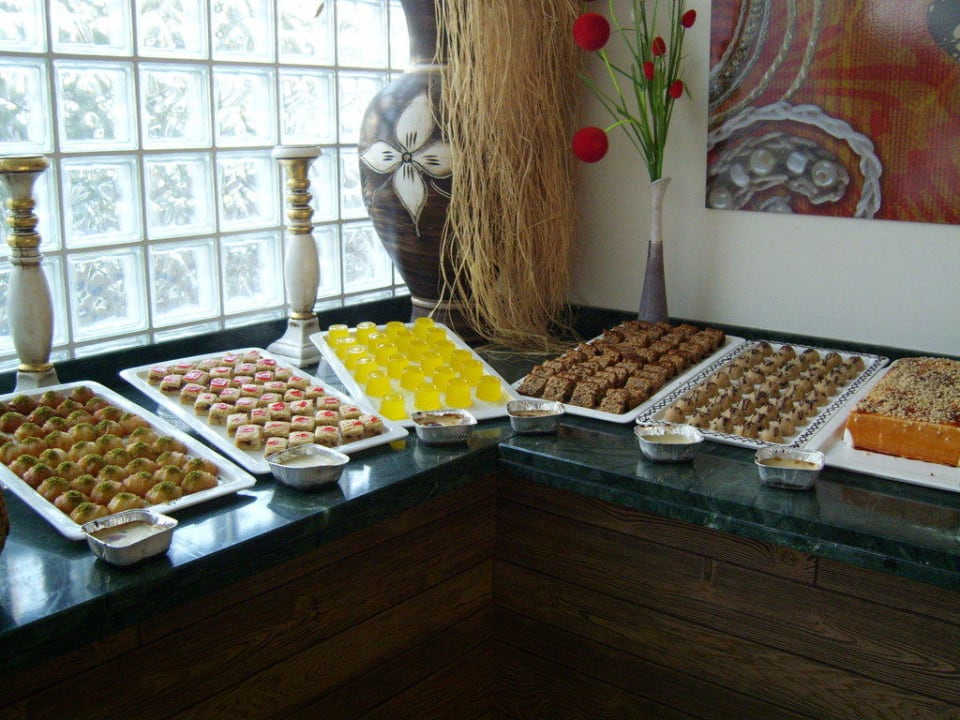 Kuchen Nerton Hotel - Erwachsenenhotel ab 16 Jahren